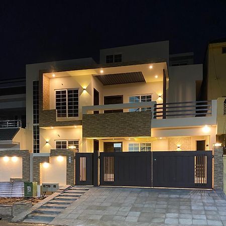 Bed and Breakfast Continental Boutique House Islamabad Exterior foto